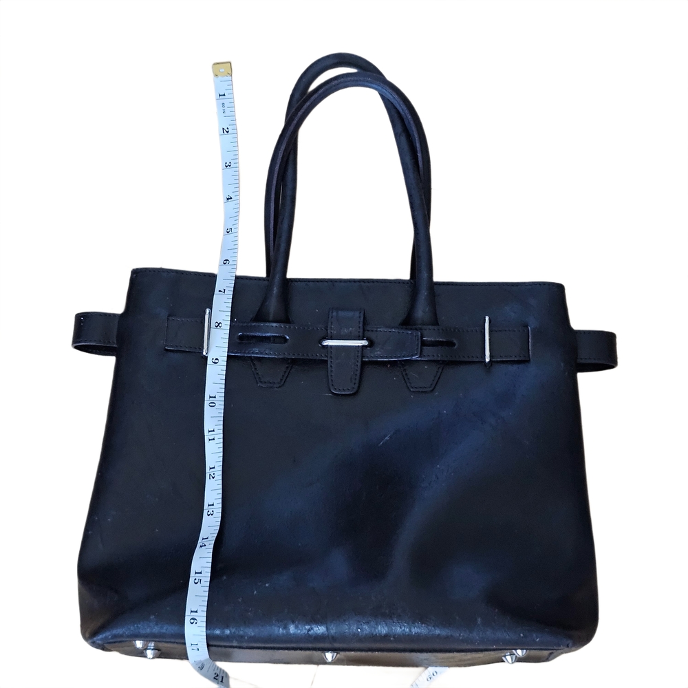Furla Black Leather Tote – Distressed & Still Stunning - Picture 5 of 16